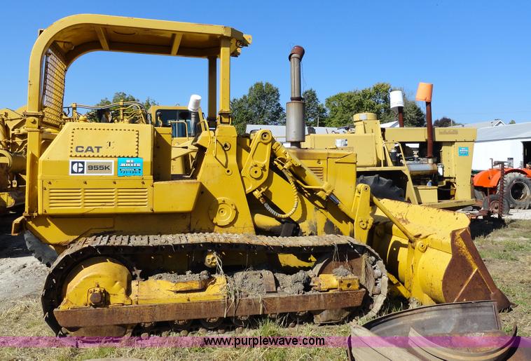 image for item A2423 1967 Caterpillar 955K track loader