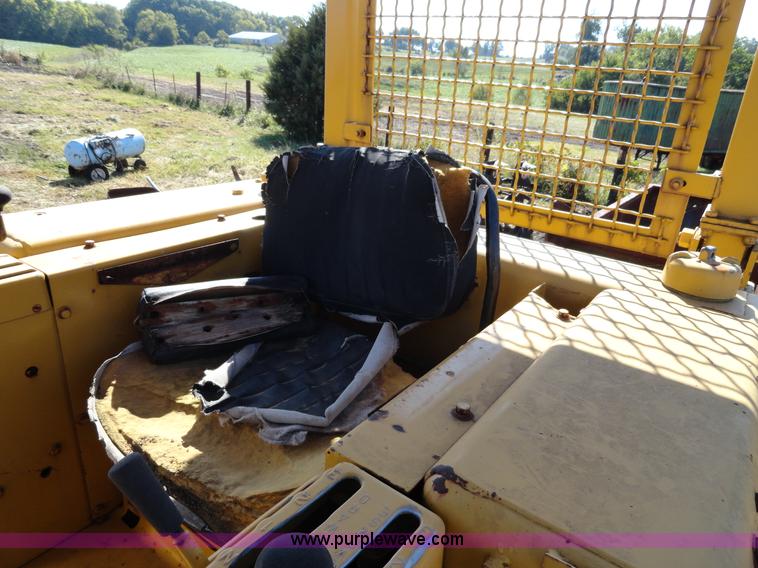 image for item A2423 1967 Caterpillar 955K track loader