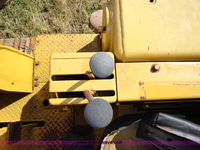 image for item A2423 1967 Caterpillar 955K track loader