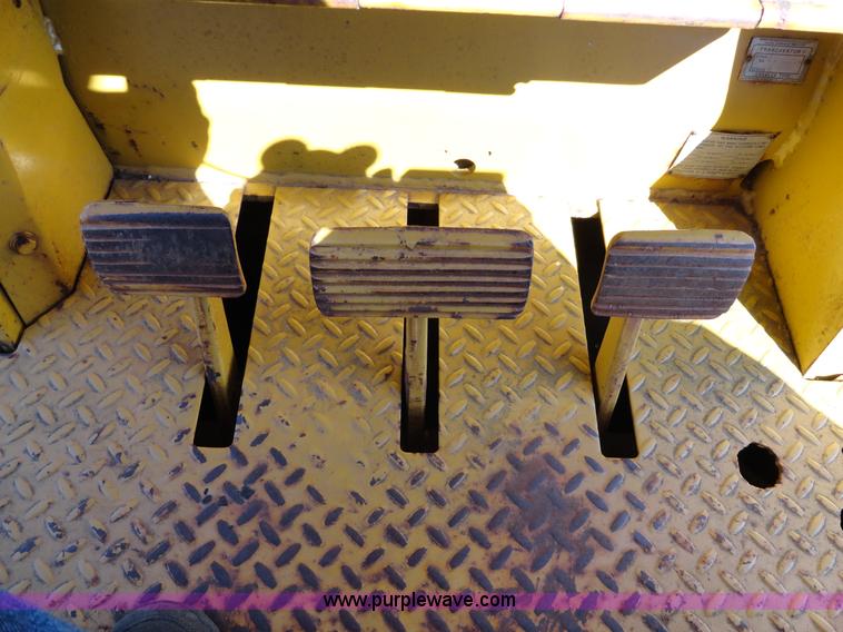 image for item A2423 1967 Caterpillar 955K track loader