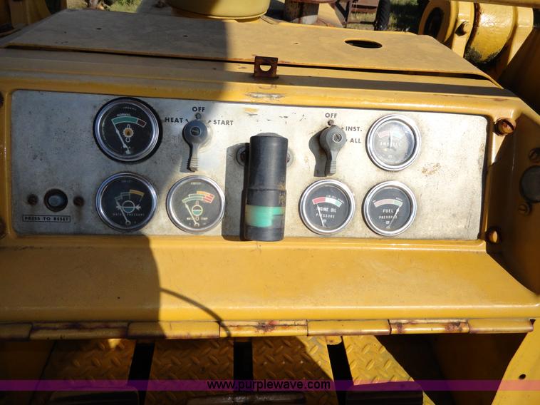 image for item A2423 1967 Caterpillar 955K track loader