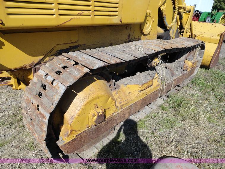 image for item A2423 1967 Caterpillar 955K track loader