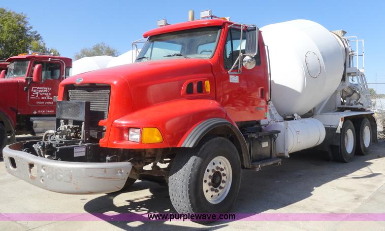 image for item A3255 1999 Sterling L8513 cement mixer truck