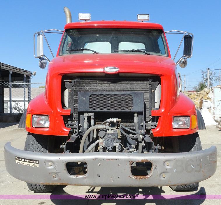 image for item A3255 1999 Sterling L8513 cement mixer truck