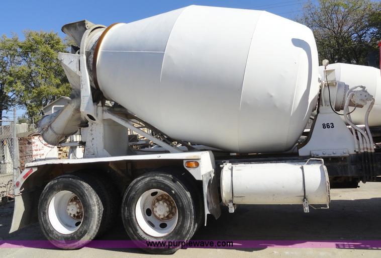 image for item A3255 1999 Sterling L8513 cement mixer truck