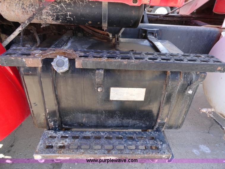 image for item A3255 1999 Sterling L8513 cement mixer truck