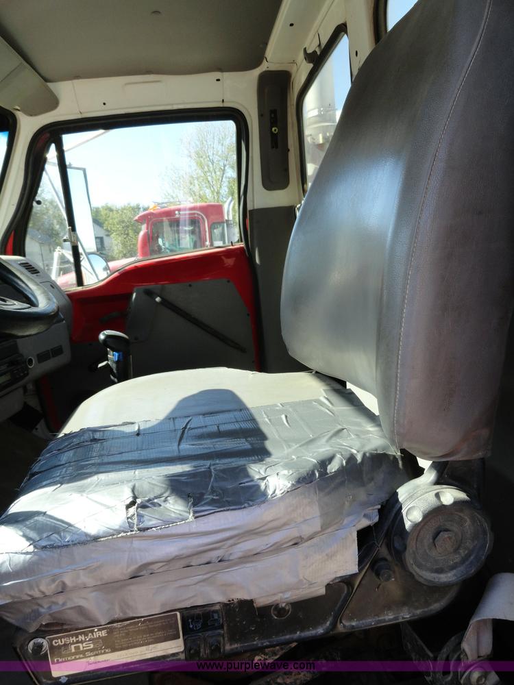 image for item A3255 1999 Sterling L8513 cement mixer truck