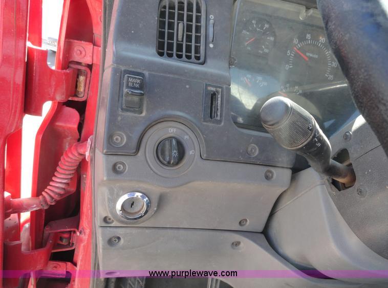 image for item A3255 1999 Sterling L8513 cement mixer truck