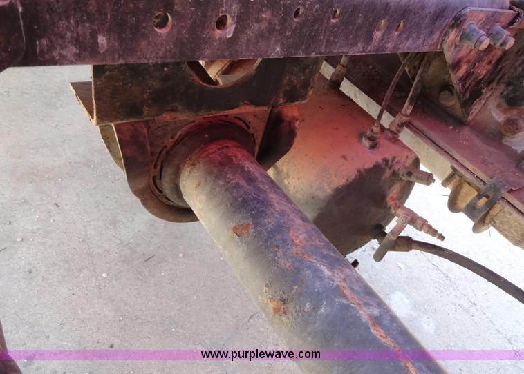 image for item A3255 1999 Sterling L8513 cement mixer truck