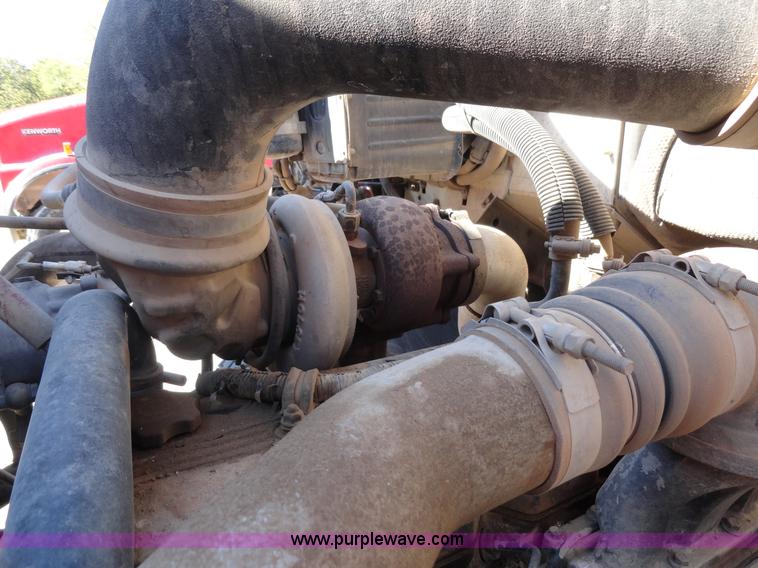 image for item A3255 1999 Sterling L8513 cement mixer truck