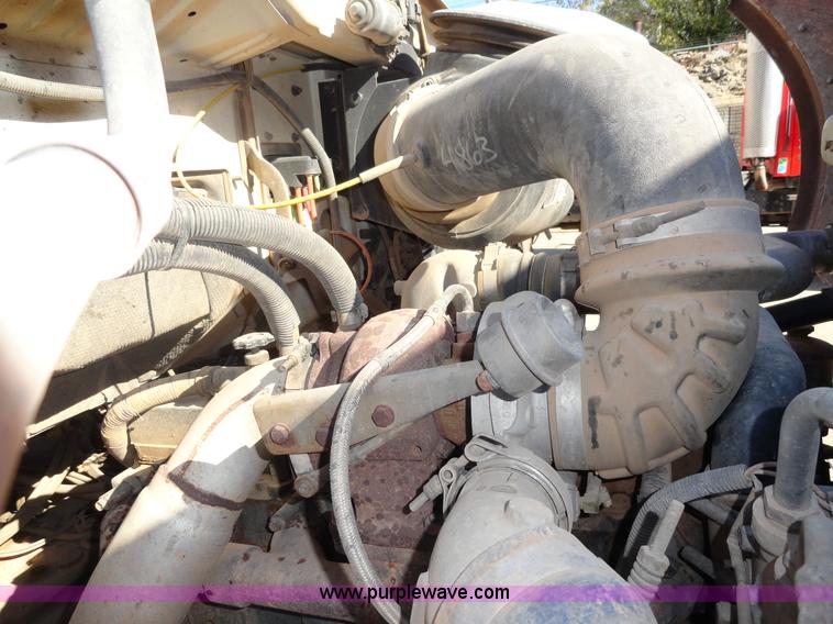 image for item A3255 1999 Sterling L8513 cement mixer truck