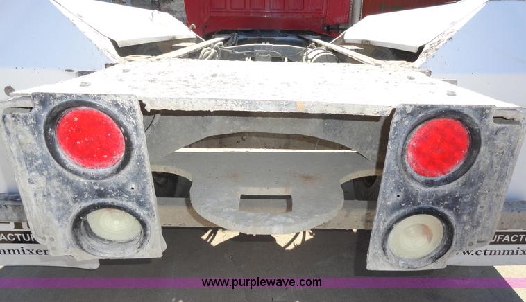 image for item A3256 1997 Ford F800 Super Duty truck