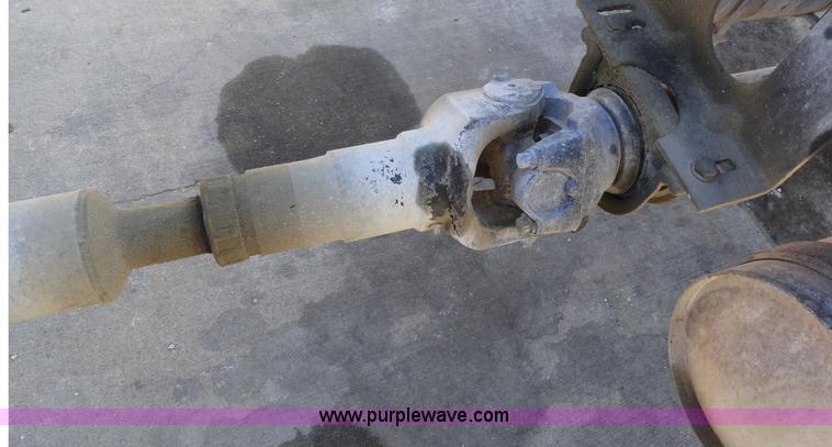 image for item A3256 1997 Ford F800 Super Duty truck