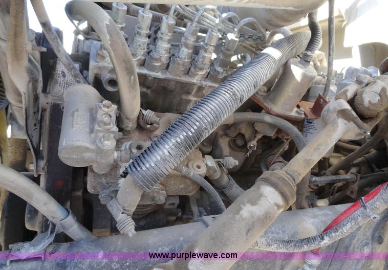 image for item A3256 1997 Ford F800 Super Duty truck