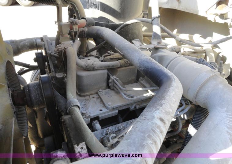 image for item A3256 1997 Ford F800 Super Duty truck