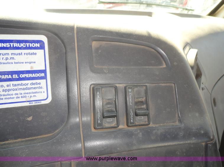 image for item A3257 1999 Sterling L8513 cement mixer truck