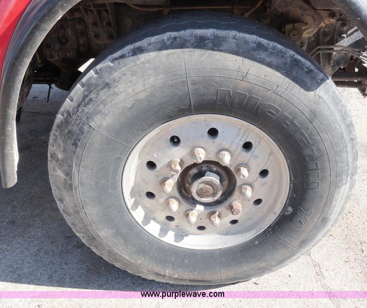 image for item A3257 1999 Sterling L8513 cement mixer truck