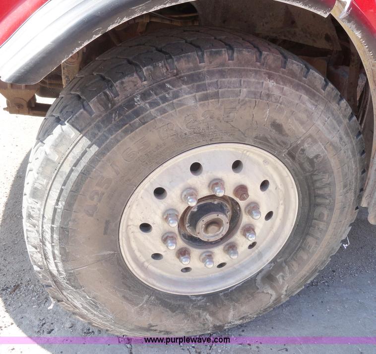 image for item A3257 1999 Sterling L8513 cement mixer truck