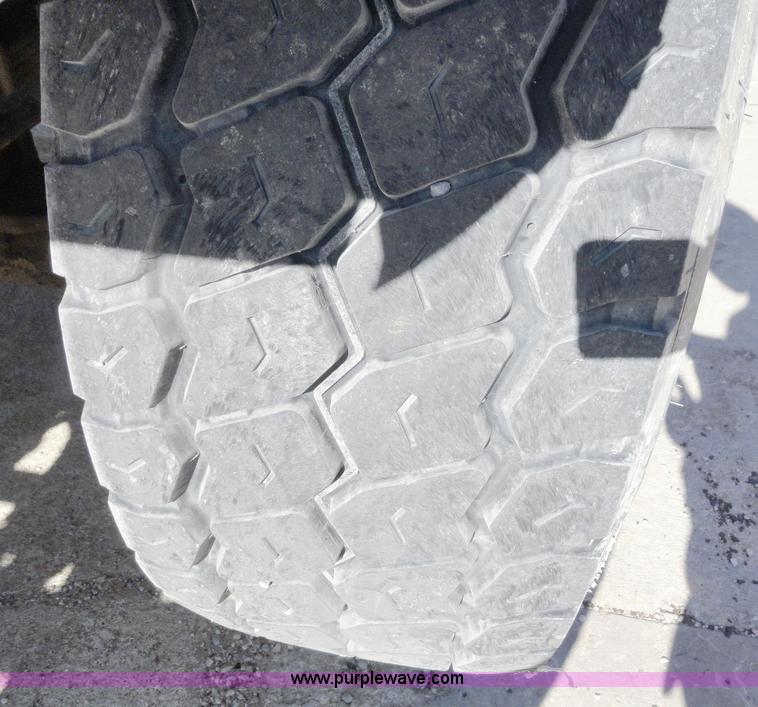 image for item A3257 1999 Sterling L8513 cement mixer truck