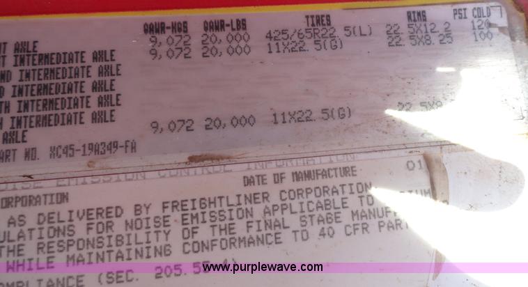 image for item A3257 1999 Sterling L8513 cement mixer truck