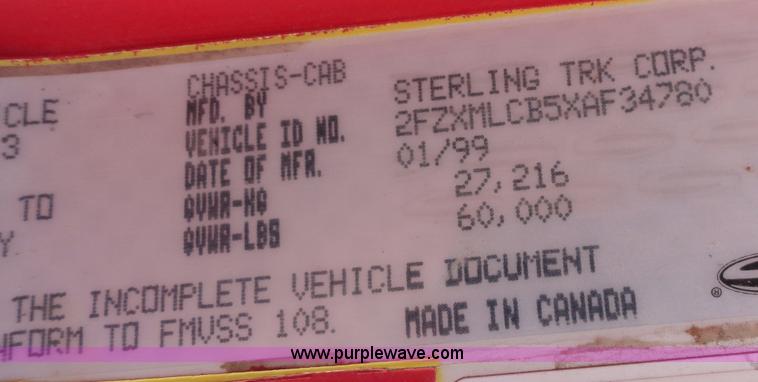 image for item A3257 1999 Sterling L8513 cement mixer truck