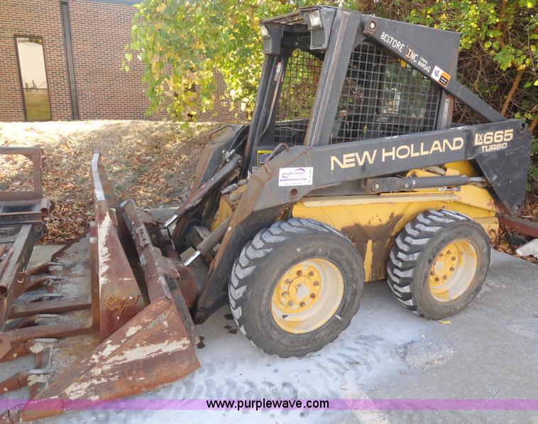 image for item A3262 1994 New Holland LX665 Turbo skid steer
