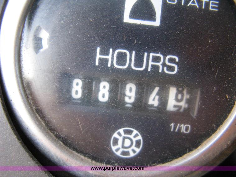 image for item A4397 1985 International F9370 water tanker semi truck