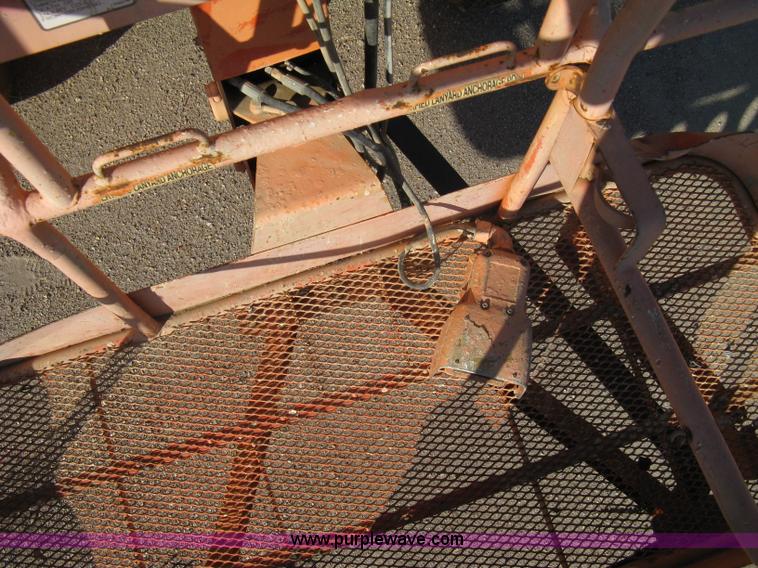 image for item A4400 1996 JLG 35E boom lift