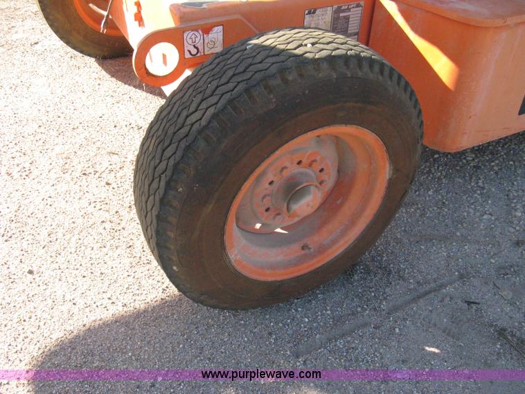 image for item A4400 1996 JLG 35E boom lift