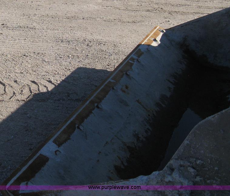 image for item A4404 2002 Case 570MXT FWA loader/landscape tractor