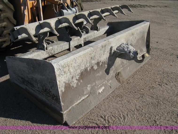 image for item A4404 2002 Case 570MXT FWA loader/landscape tractor