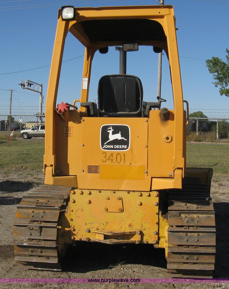 image for item A4405 1999 John Deere 550G LT series IV dozer