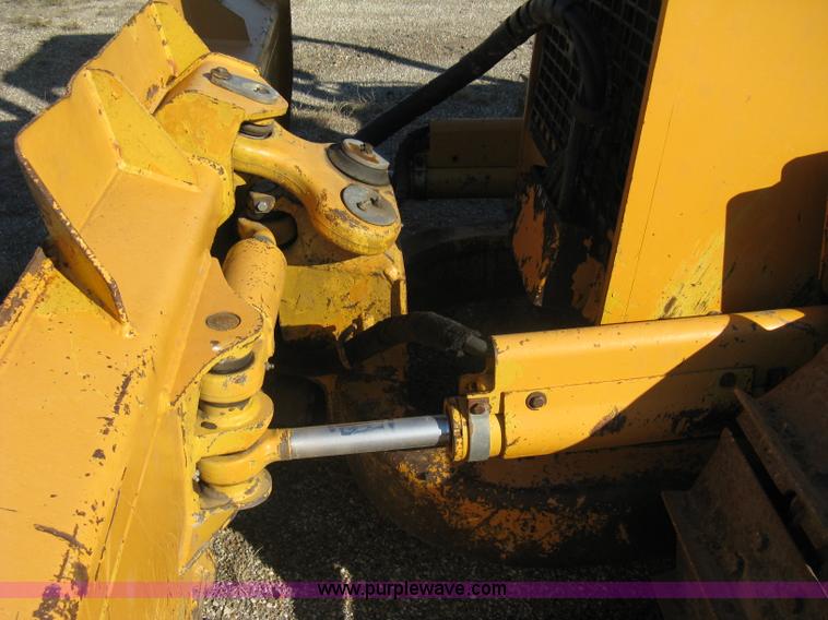 image for item A4405 1999 John Deere 550G LT series IV dozer