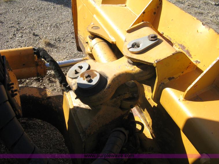 image for item A4405 1999 John Deere 550G LT series IV dozer