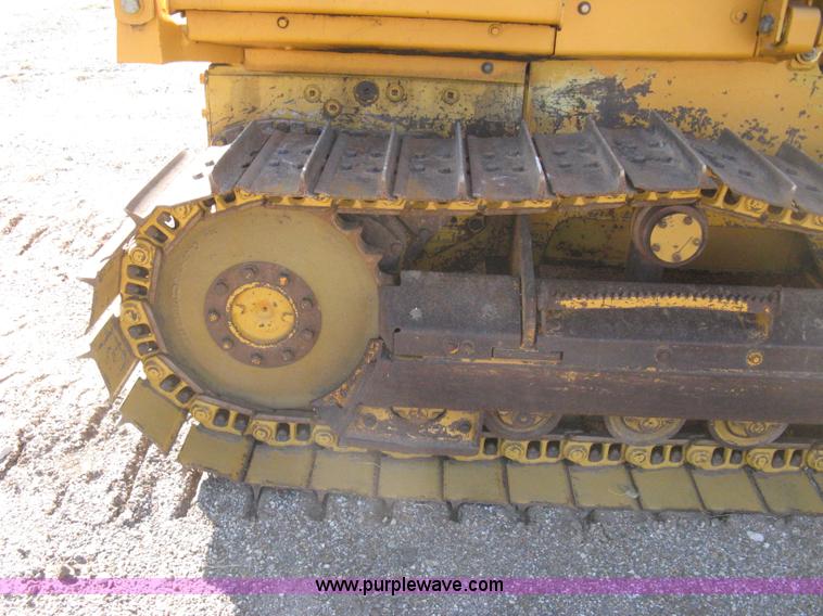 image for item A4405 1999 John Deere 550G LT series IV dozer