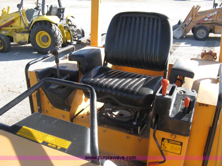 image for item A4405 1999 John Deere 550G LT series IV dozer