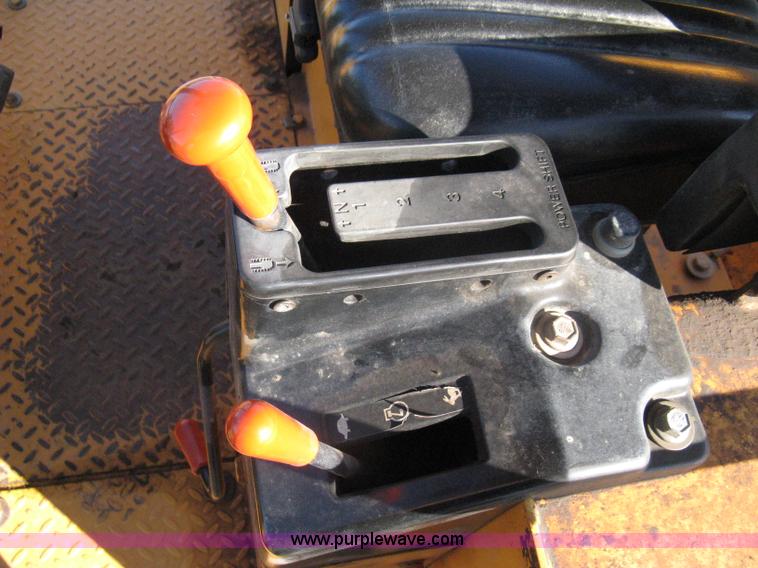 image for item A4405 1999 John Deere 550G LT series IV dozer