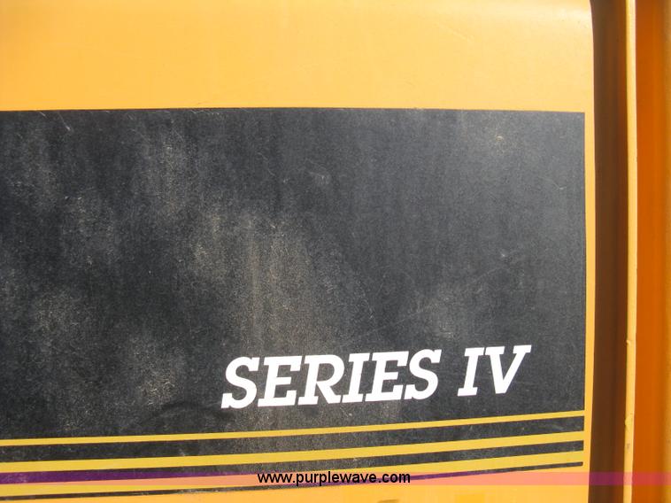 image for item A4405 1999 John Deere 550G LT series IV dozer