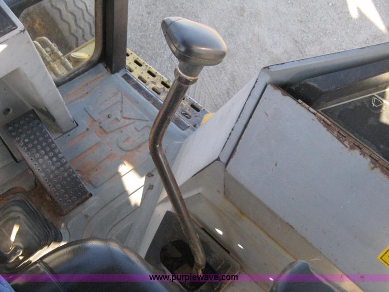 image for item A4407 1994 Caterpillar 416B backhoe