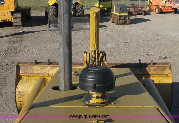 image for item A4407 1994 Caterpillar 416B backhoe