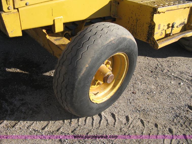 image for item A4407 1994 Caterpillar 416B backhoe