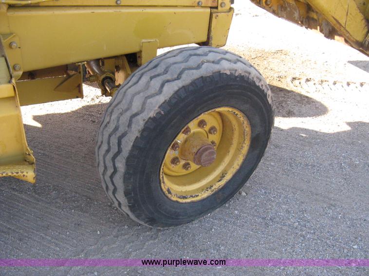 image for item A4407 1994 Caterpillar 416B backhoe