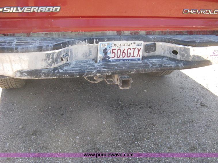 image for item A4410 2002 Chevrolet Silverado 1500 LS Z71 extended cab pickup truck