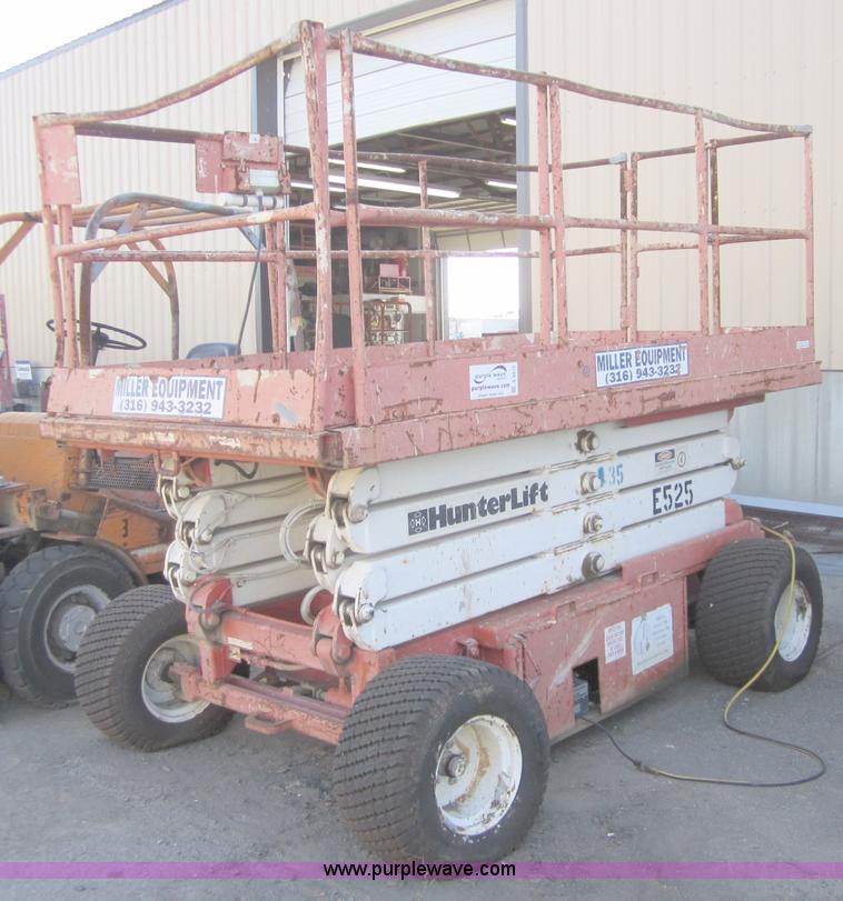 image for item A4415 Hunterlift scissor lift