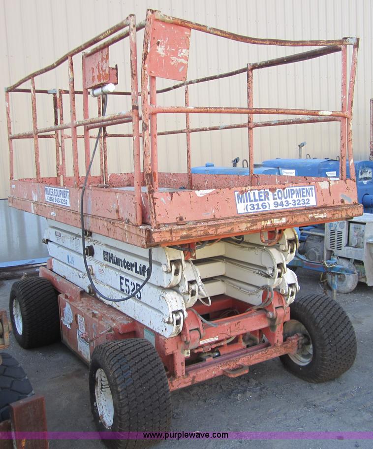 image for item A4415 Hunterlift scissor lift