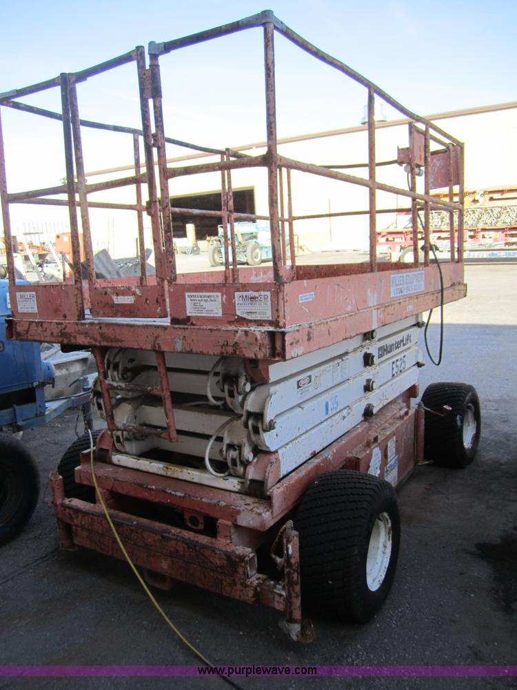 image for item A4415 Hunterlift scissor lift