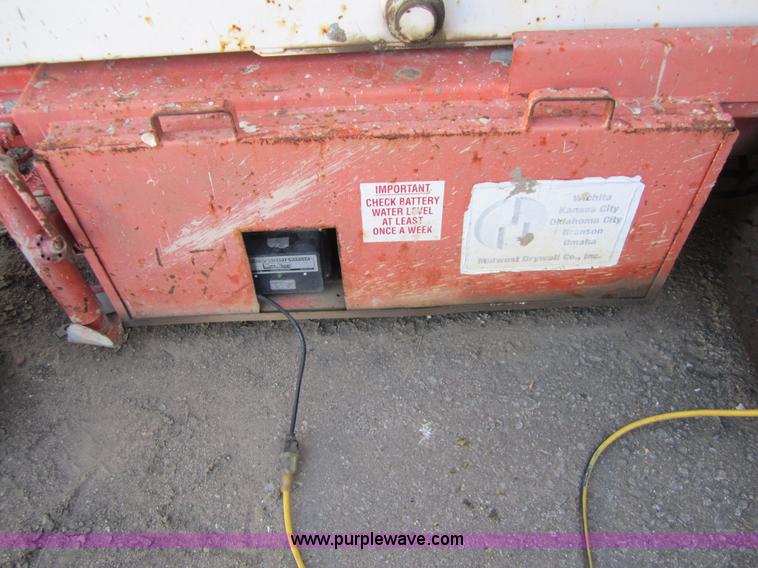 image for item A4415 Hunterlift scissor lift