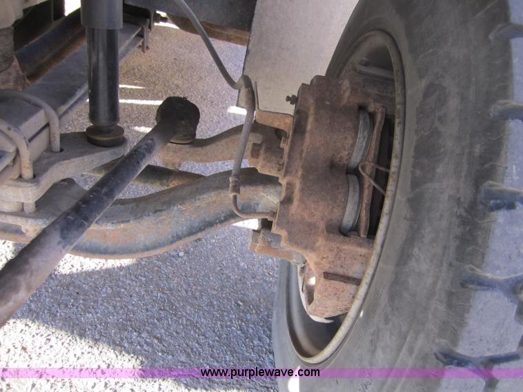 image for item A4419 1994 GMC Topkick Lo Pro flatbed truck