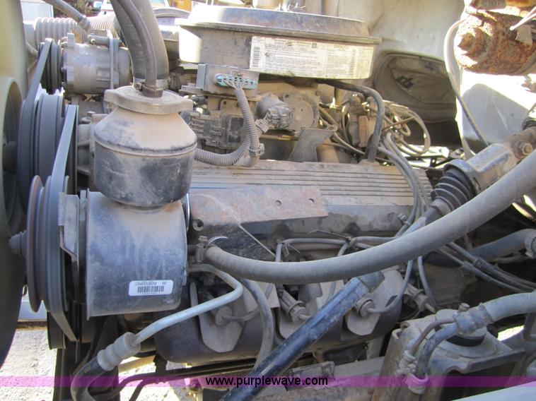 image for item A4419 1994 GMC Topkick Lo Pro flatbed truck