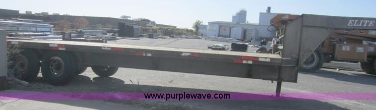 image for item A4421 1998 Elite tandem axle goose neck trailer